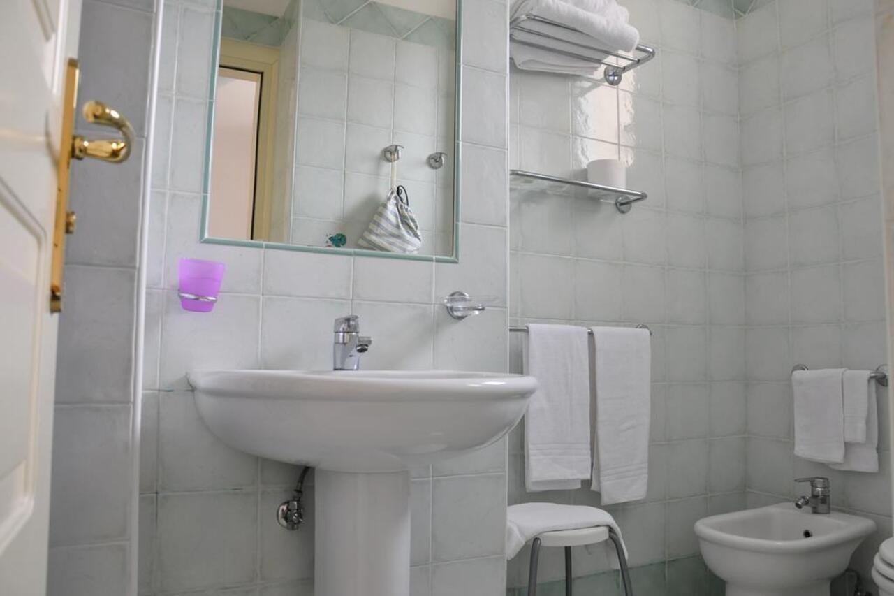Hotel La Marticana Іскія Екстер'єр фото