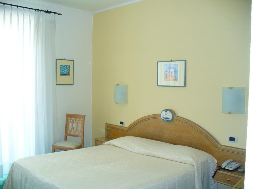 Hotel La Marticana Іскія Номер фото