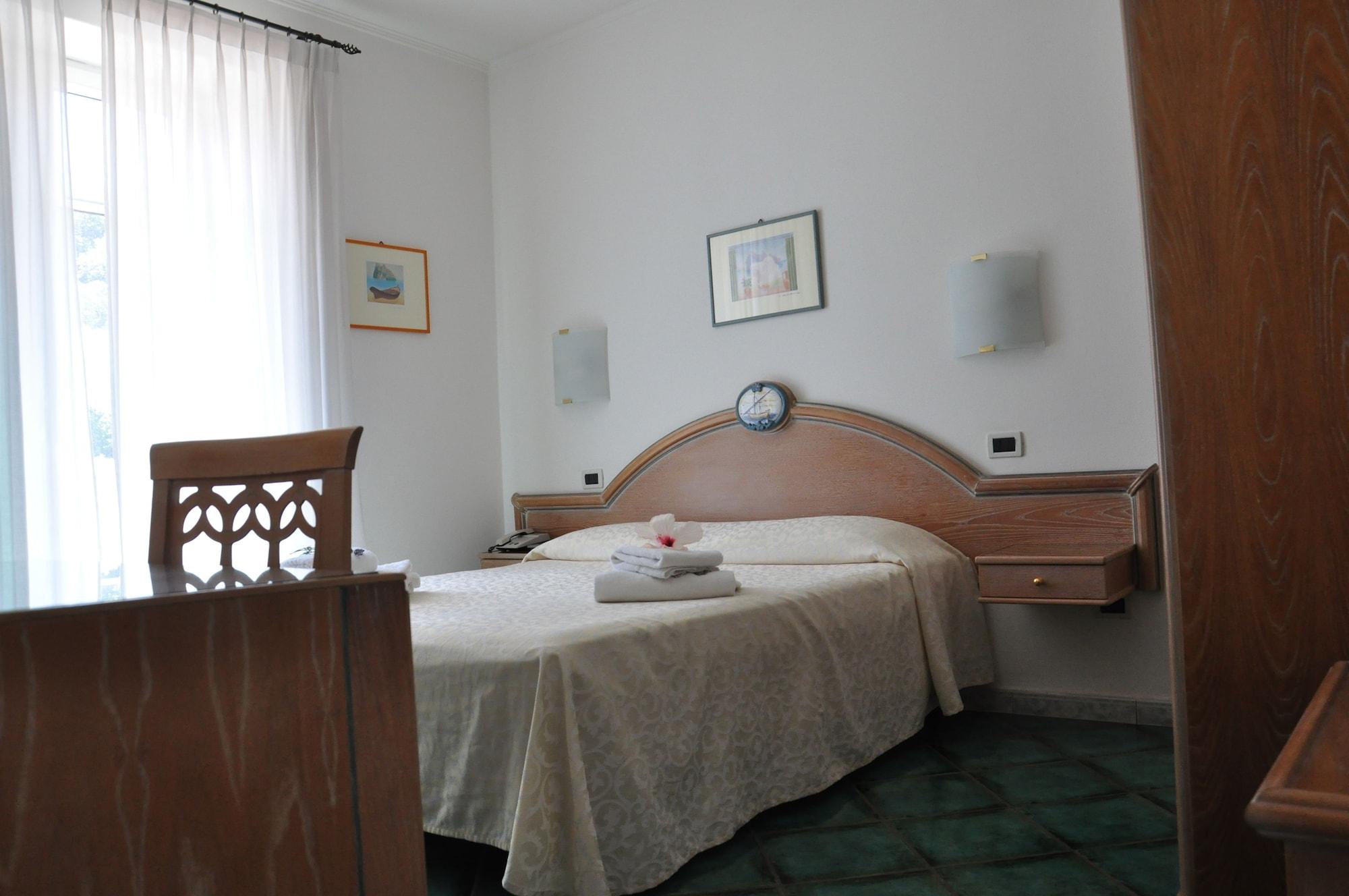 Hotel La Marticana Іскія Екстер'єр фото